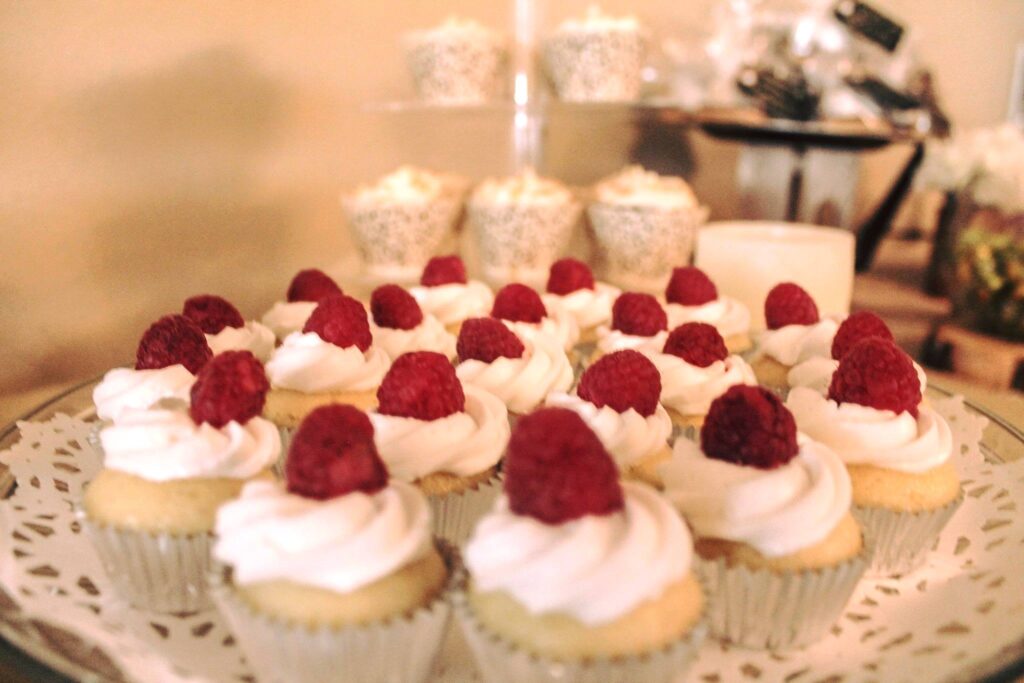 Mini cupcakes for a wedding